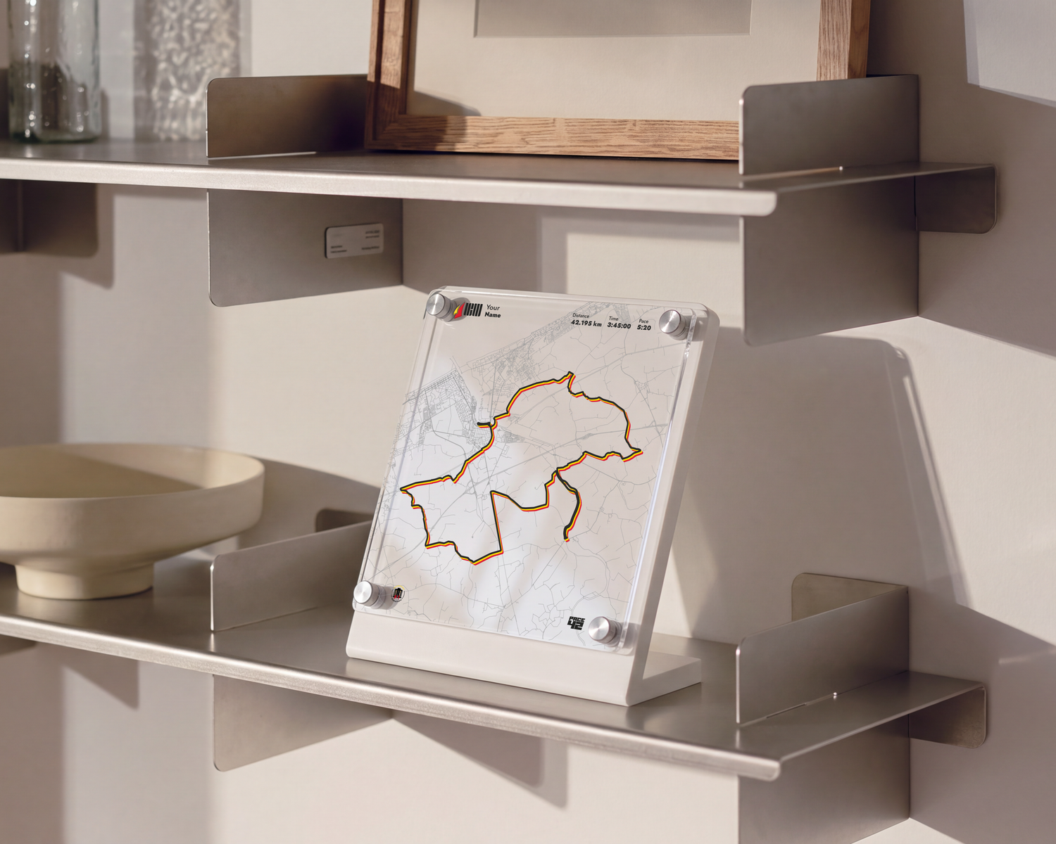 Pace42 x Nieuwpoort Marathon Achievement Display Tricolor Edition