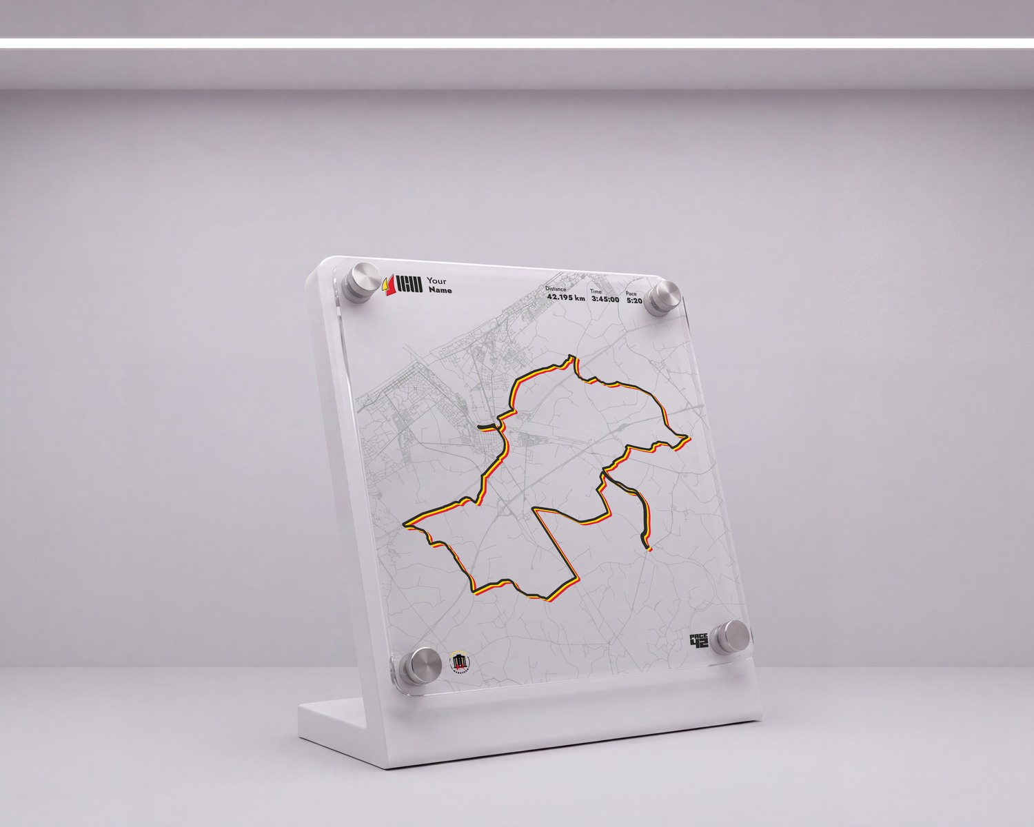 Pace42 x Nieuwpoort Marathon Achievement Display Tricolor Edition